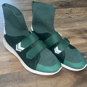 listing-status-banner